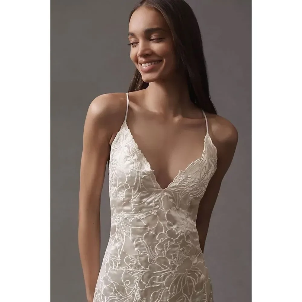 Liv Foster Reese Sleeveless V-Neck Embroidered White Maxi Dress Size 12